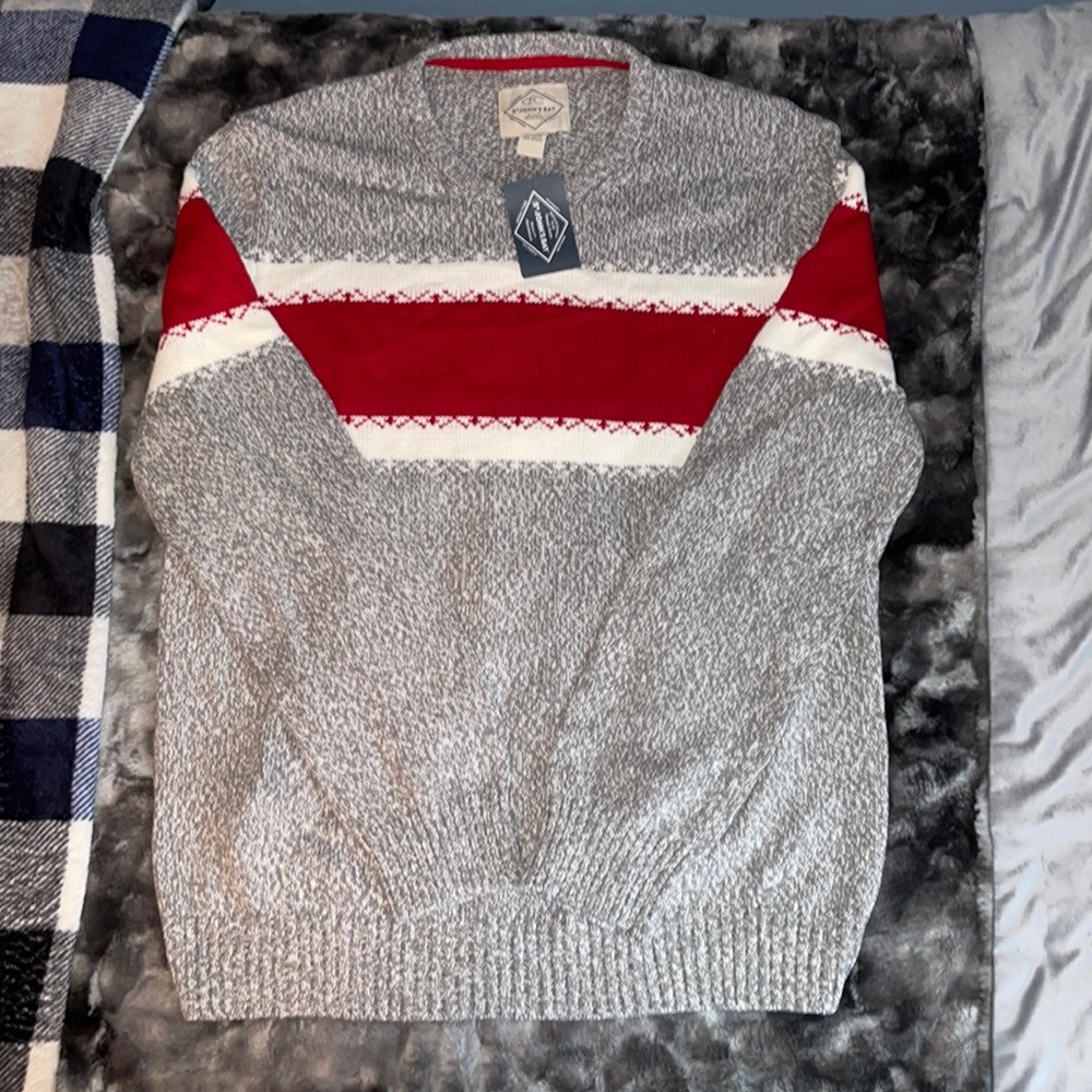St. John’s Bay sweater. Men’s size 2XL